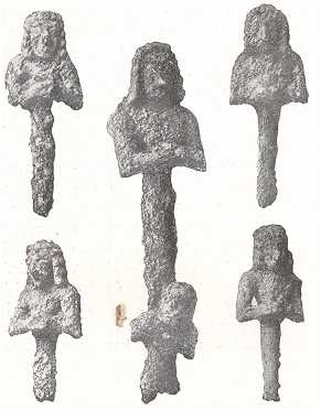 14. BRONZBÓL KÉSZÜLT FOGADALMI ALAKOK