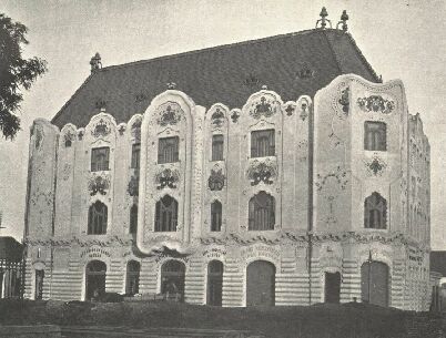 KECSKEMÉT VÁROS BÉRHÁZA MÁRKUS GÉZA MŰVE