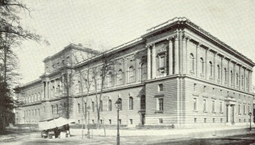 A SZÉPMŰVÉSZETI MÚZEUM PALOTÁJA ÉSZAKI OLDAL