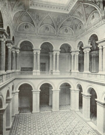 SZÉPMŰVÉSZETI MÚZEUM RENAISSANCE CSARNOK