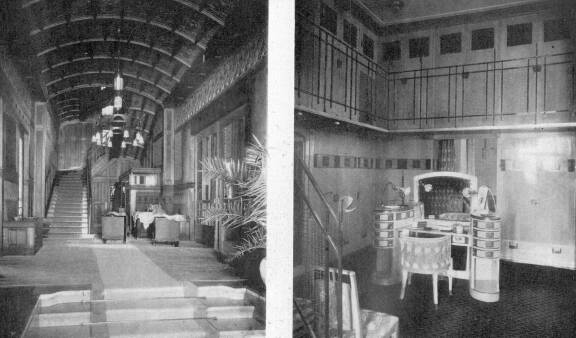 A HALL - - N�I �LT�Z�SZOBA AZ ELS� EMELETEN