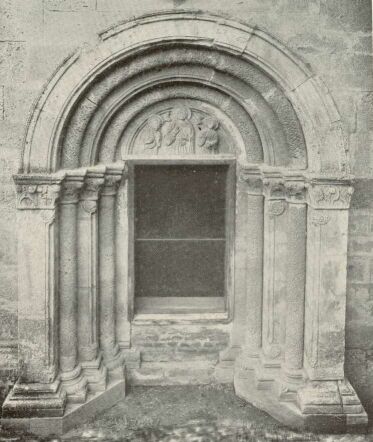 A GYULAFEH�RV�RI SZ�KESEGYH�Z D�LI, �GYNEVEZETT FEJEDELMI KAPUJA