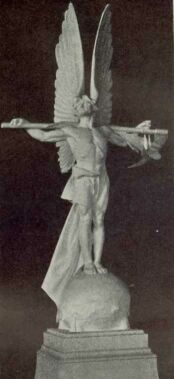 MEMENTO MORI DON�TH GYULA SZOBORM�VE