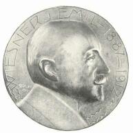 EML�K�REM CSISZ�R J�NOS M�VE