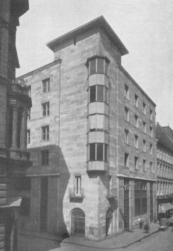 BANK- ES IRODAHÁZ A NÁDOR-UTCÁBAN TERVEZTE HAASZ ÉS MÁLNAI